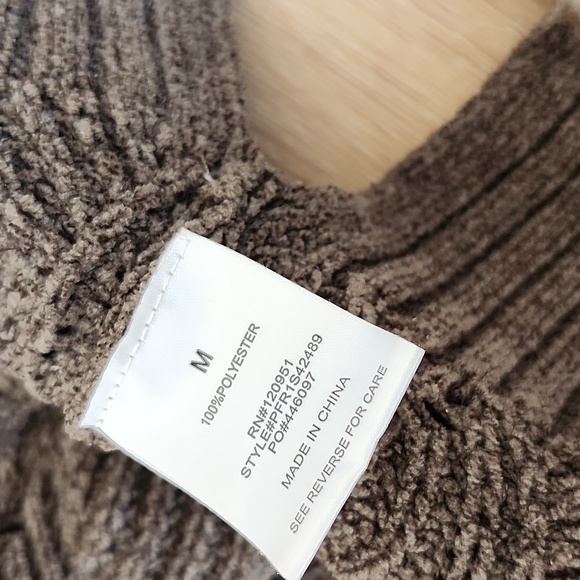 Pink Rose Sweater, Womens Medium - Picture 5 of 6